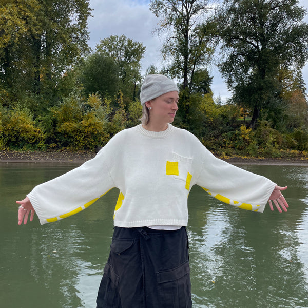 Intarsia Wave Knit